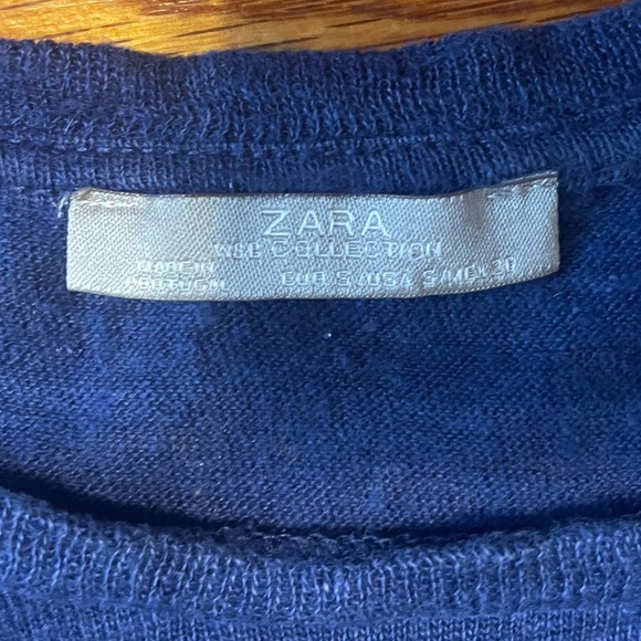 Small Zara Lace Detail Top - Picture 2 of 3